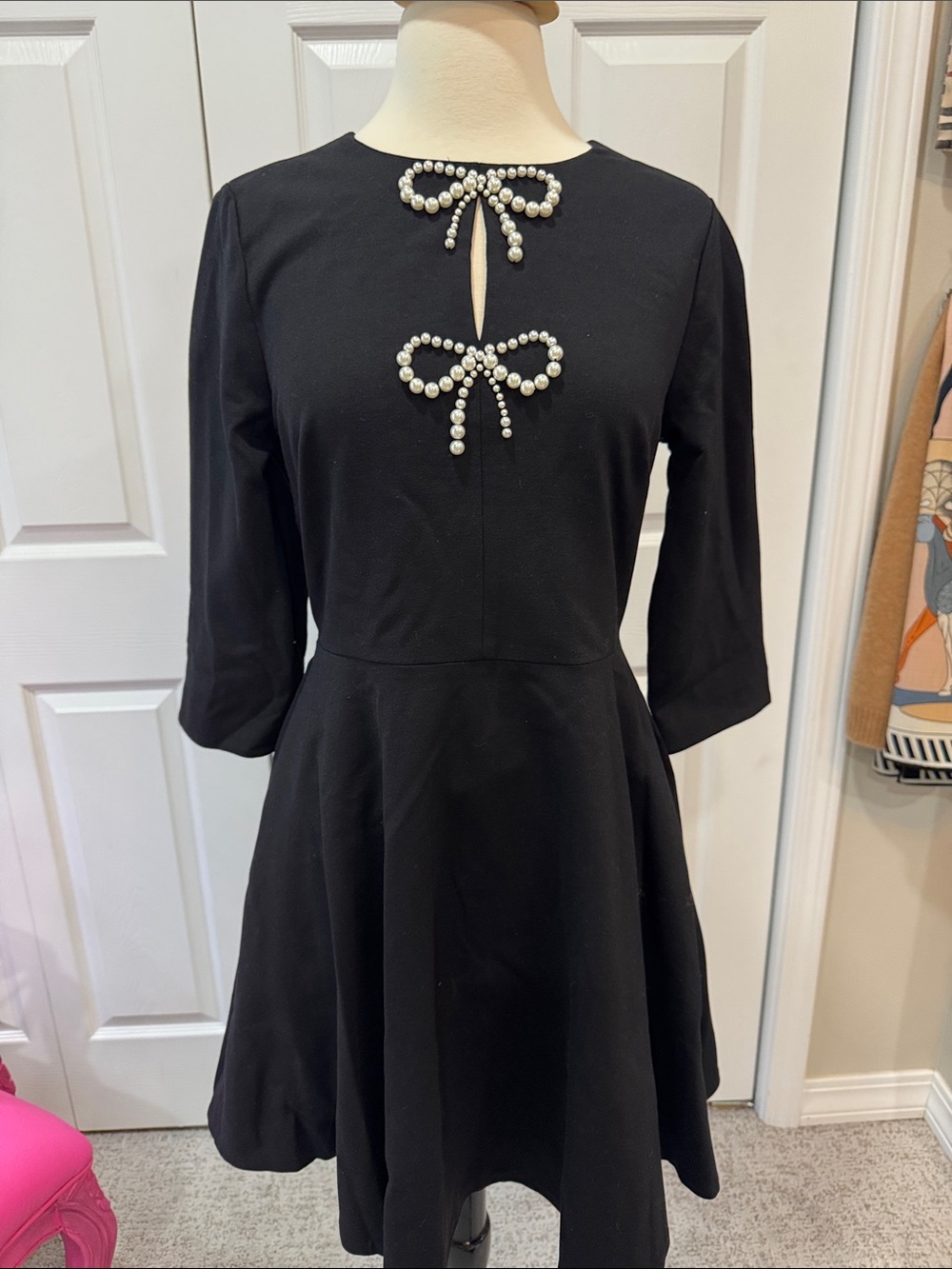 kate spade Black Label Tag Detail